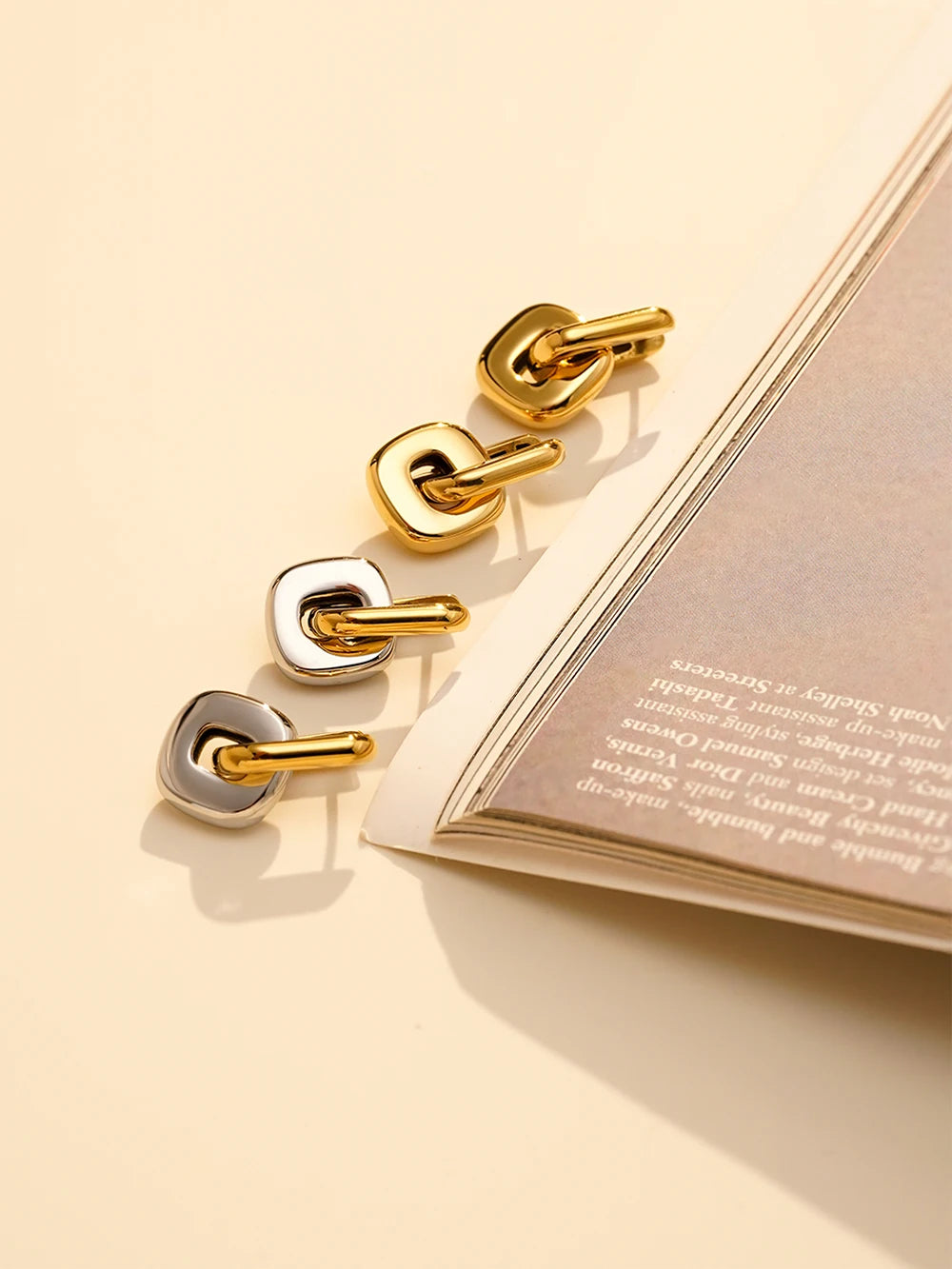 U Shape Earrings 18K Gold Plated