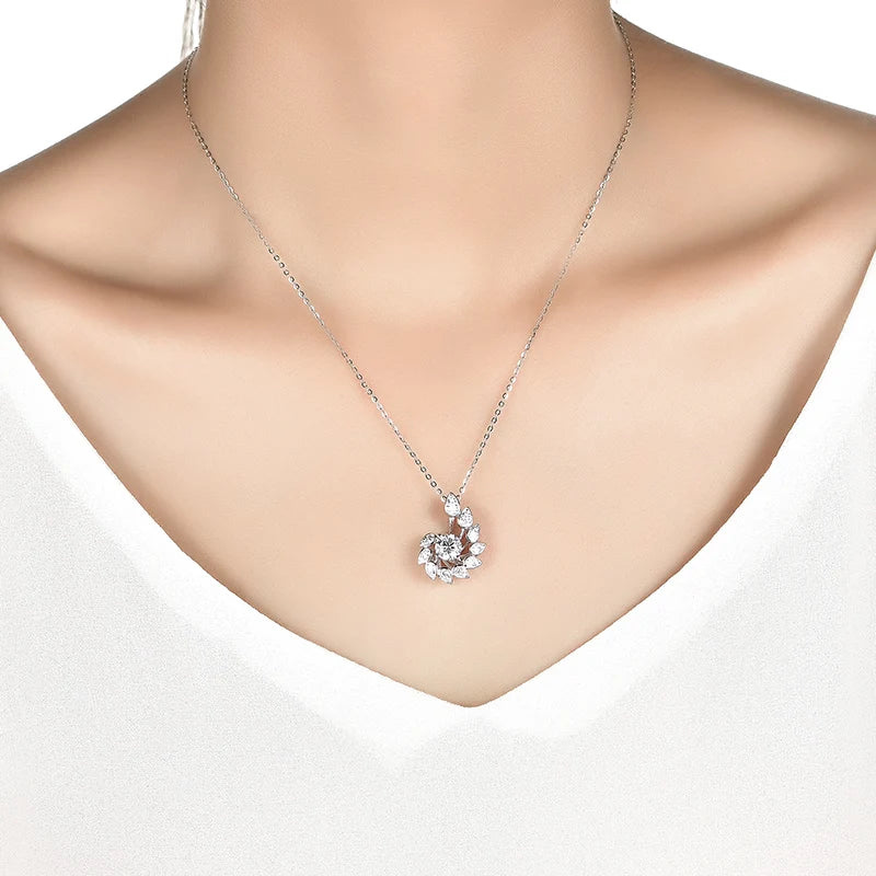 925 Silver Excellent Moissanite Pendant Necklace