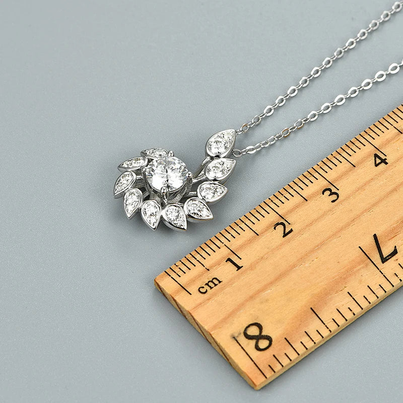 925 Silver Excellent Moissanite Pendant Necklace