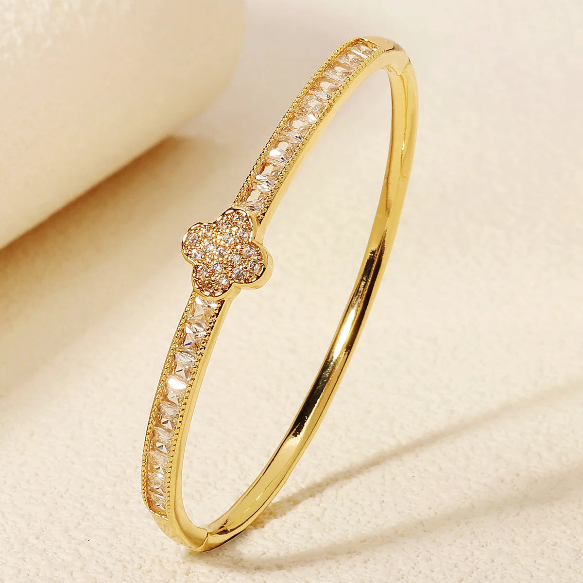 Zirconium Opening Bracelet